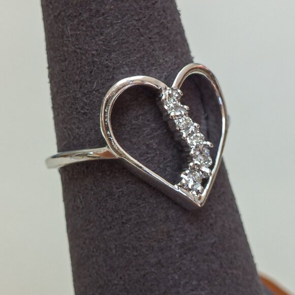 10k White Gold Open Heart Diamond Ring, Size 6.75 - Picture 3 of 16